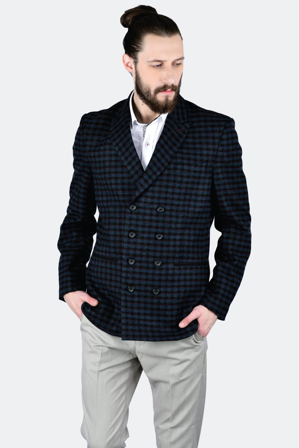 Multi Button Blazer - Quontico