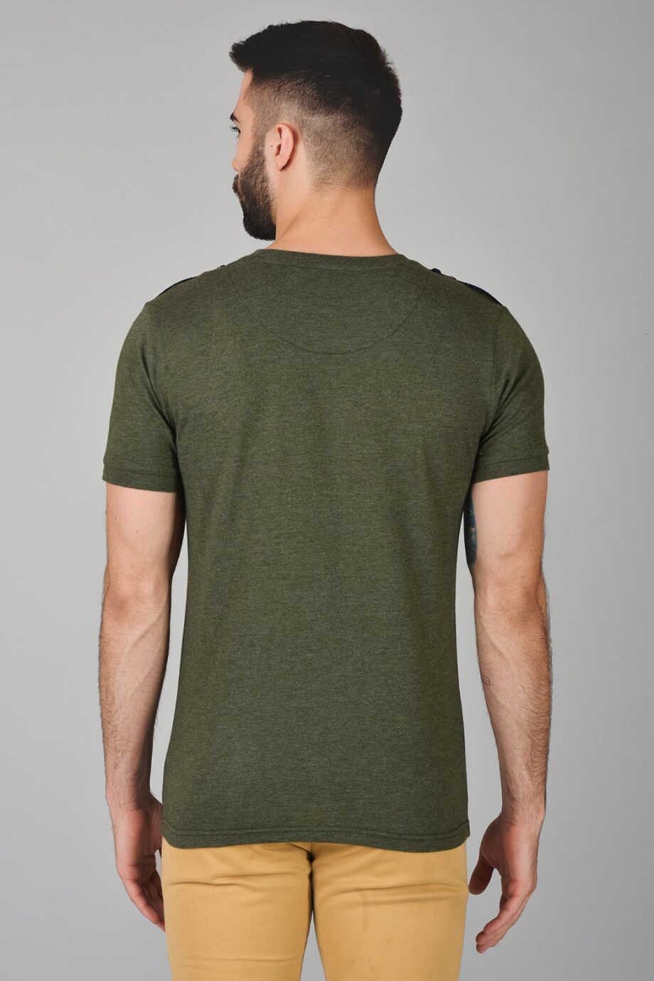Epaulettes T-Shirt