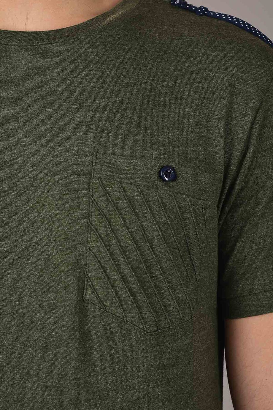 Epaulettes T-Shirt